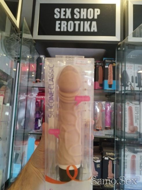 Секс Шоп Еротика - Вибратор силиконов 19см секси пенис за жени - снимка 1 - Samo.sex Секс Шоп Еротика - Вибратор силиконов 19см секси пенис за жени - снимка 1
