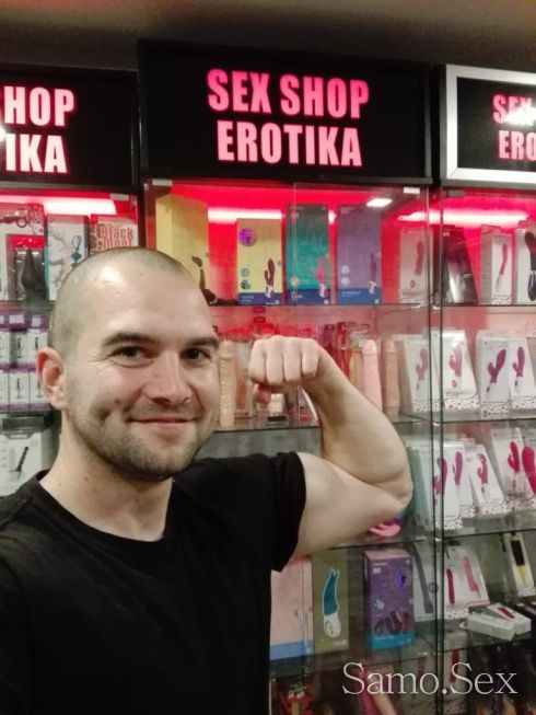 Изкуствени членове с вибрация за задоволяване - Секс Шоп Еротика - снимка 1 - Samo.sex Изкуствени членове с вибрация за задоволяване - Секс Шоп Еротика - снимка 1