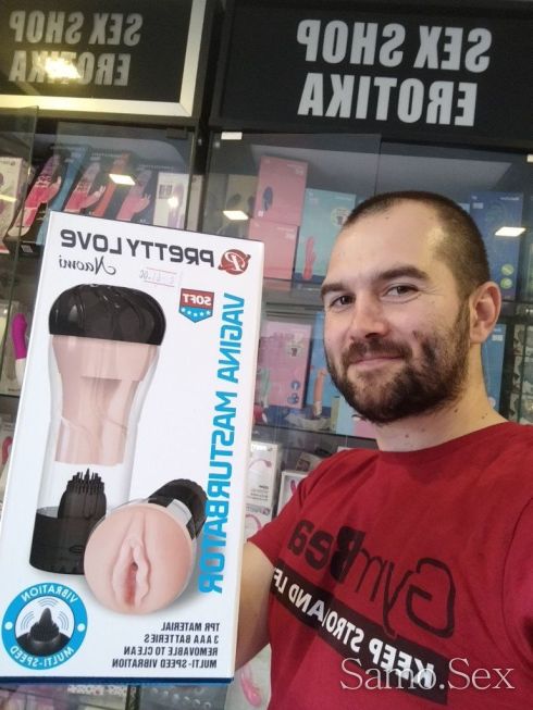 Секс играчка отливка на женска путка с хубави срамни устни - снимка 1 - Samo.sex Секс играчка отливка на женска путка с хубави срамни устни - снимка 1
