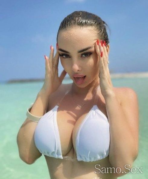 Нова 💋💋💋💋💋💋 -  снимка 1