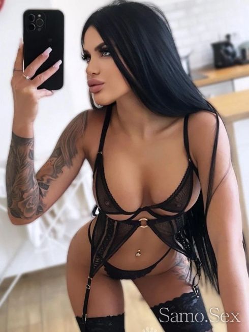 Анджелина тук съм за вас -  снимка 1