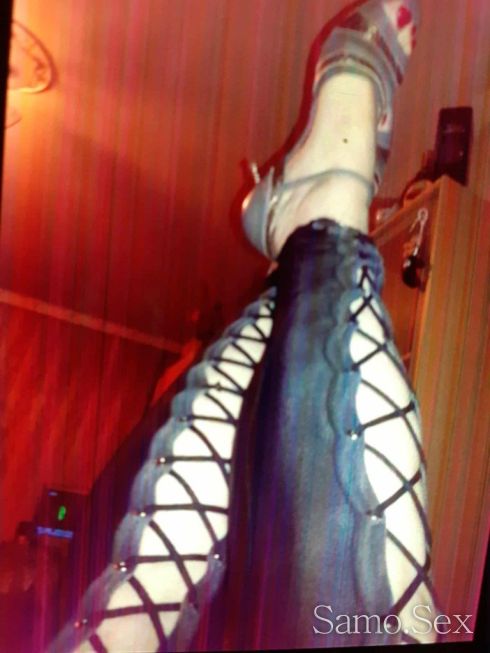 Активно-пасивна с 18см.член!😜👅😜ЕЛА ДА СВЪРШИМ НА 69.👅😜👄💅🍆 -  снимка 1