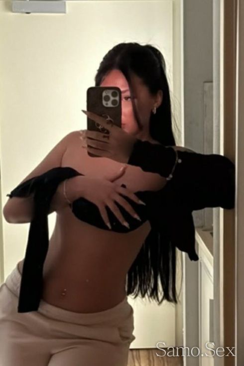 Чакам те... ❤️❤️❤️ За една интересна среща 🥰 -  снимка 1