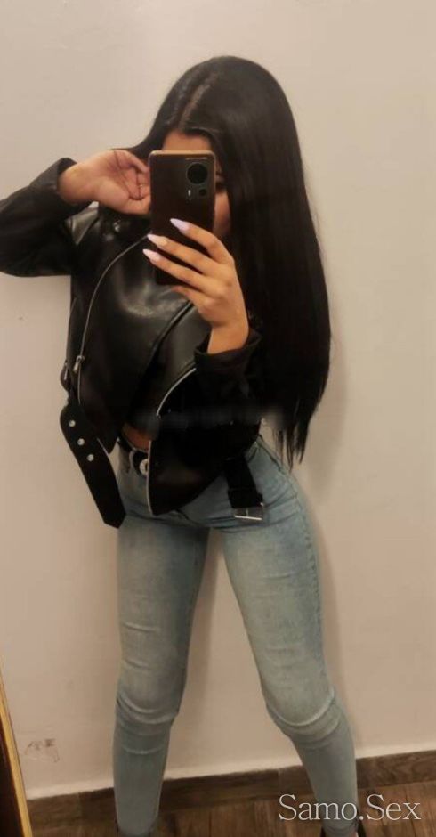 Малка палавница💅😍 -  снимка 1