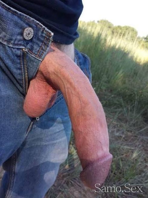 „Добре надарен мъж търси  дами hotwife/cuckold двойки“ -  снимка 1
