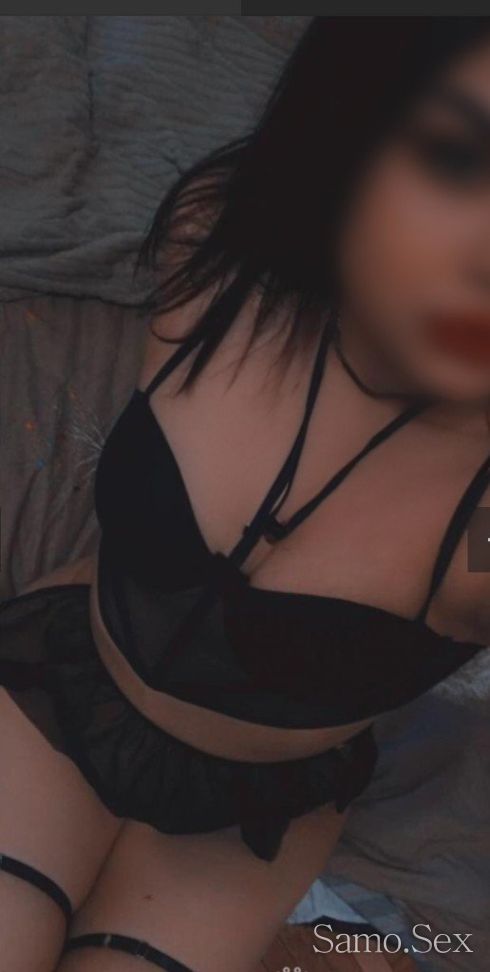 ТВОЯТ СЕКСИ МИЛФ!😘 -  снимка 1