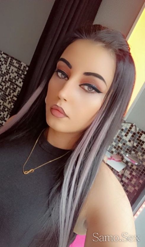 HOT GIRL😘 -  снимка 1