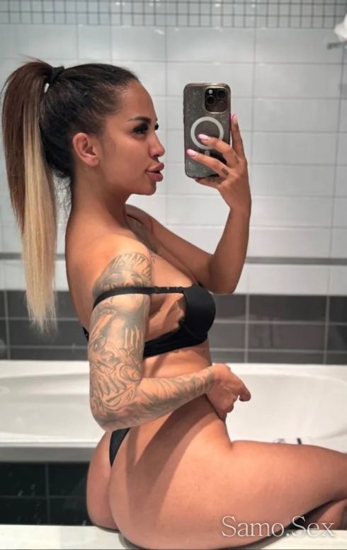 Винаги усмихната за вас -  снимка 1