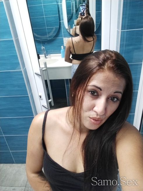 Само на хотел идвам😋😘 -  снимка 1