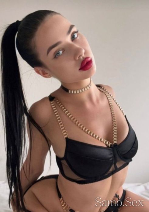 New Girl 🤑 -  снимка 1