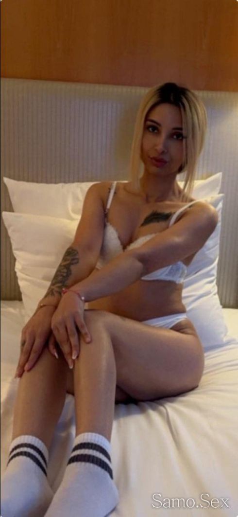 Секси🥵палавница😘нова тук -  снимка 1