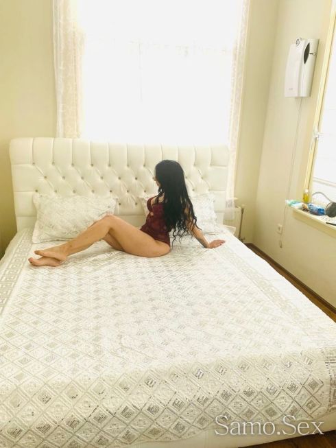 За малко в града -  снимка 1