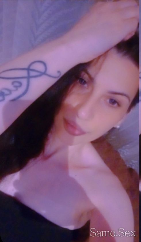 Оххх, че съм сочна 😋 съм при вас🤤🍑😈🔞 -  снимка 1