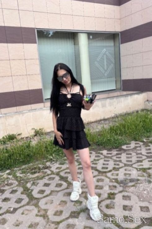 Sex 2 maski v idin hui za 100imam kolejka.za3 -  снимка 1