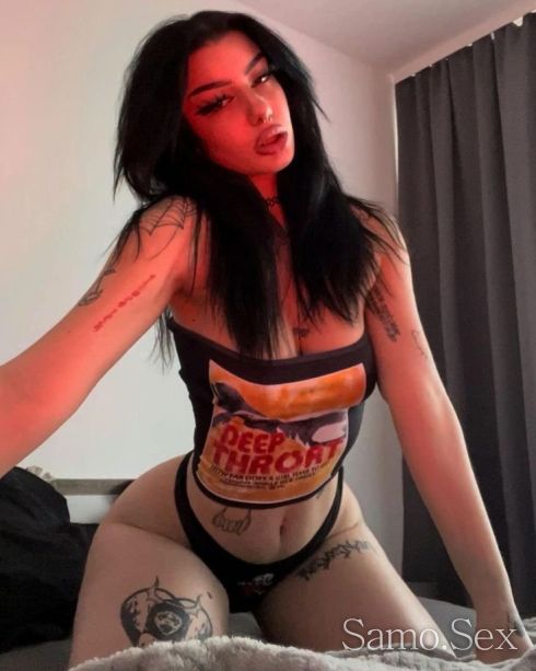 Нова секс видео чат яко празнене -  снимка 1