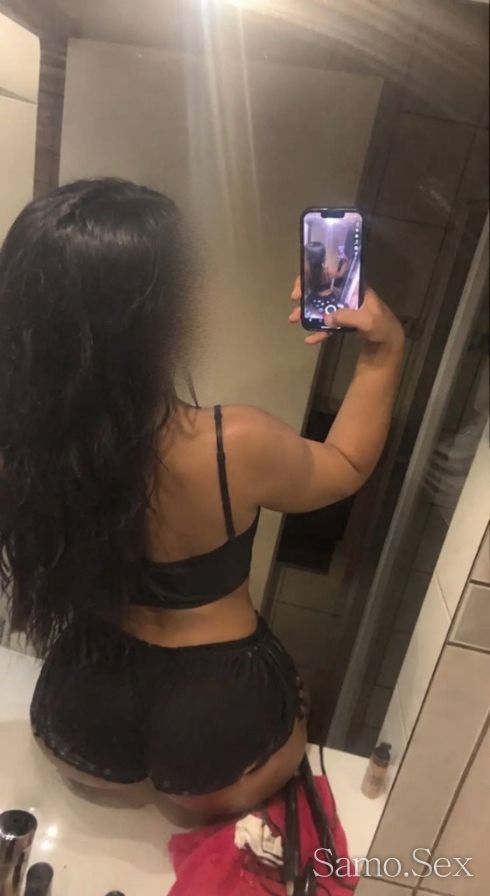💋 bebby girll - Алчна кучка за сеексс... 🤤 -  снимка 1