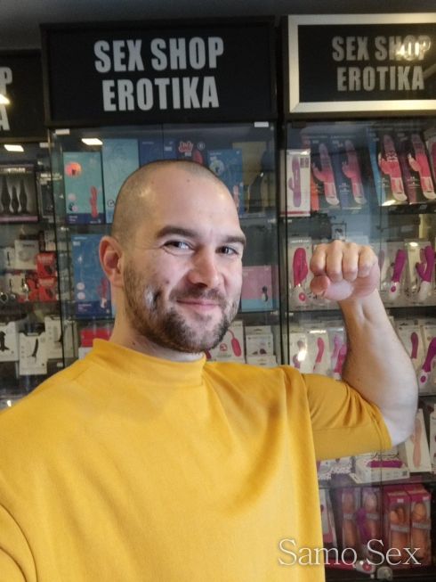 Секс играчки за жени и мъже дискретно от Sex Shop Erotika ❤️ -  снимка 1