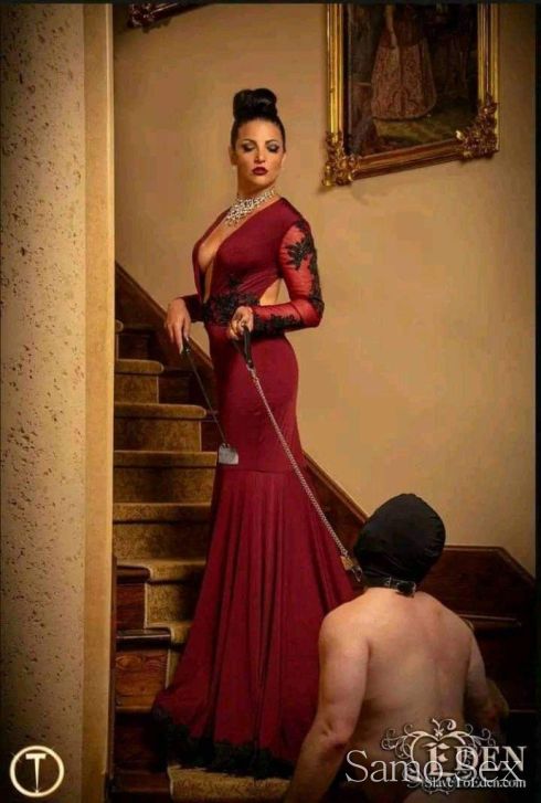 Пасивна SISSY робиня подчинена си търси Дама за съвместна работ -  снимка 1