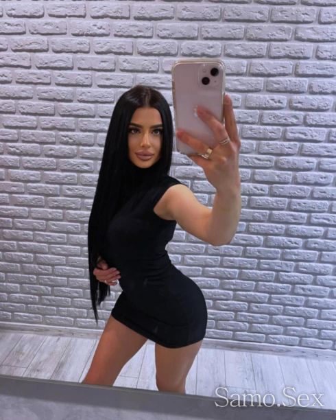 Днес .см.тук за вас 🌹 -  снимка 1