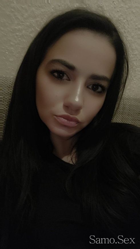 pamela -  снимка 1