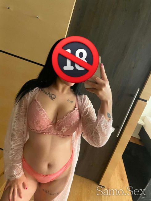 Твоето момиче 🔞🫦 -  снимка 1