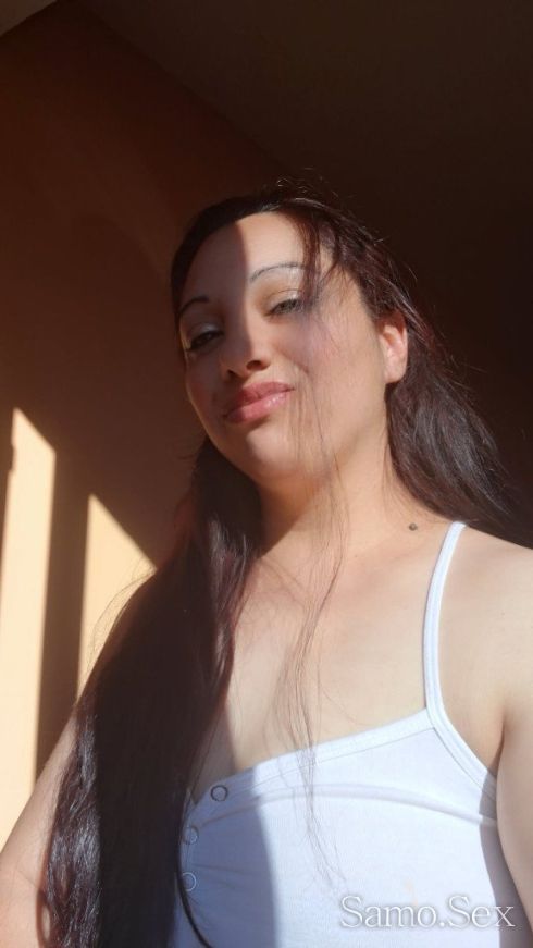 Ани е при вас е -  снимка 1