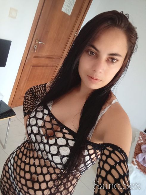 Нова секси дама 😘😘😘 -  снимка 1