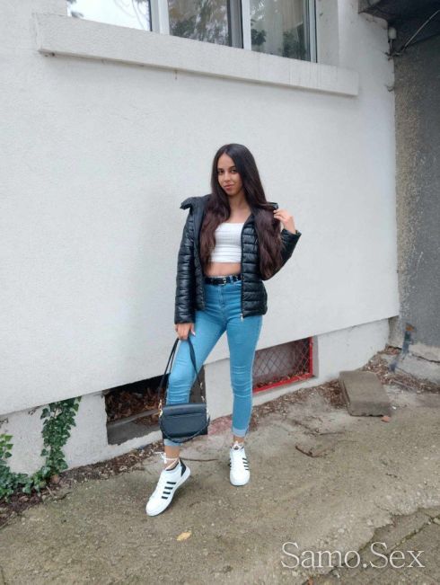 TOP PRINCESS😛🥰❤️😘 -  снимка 1