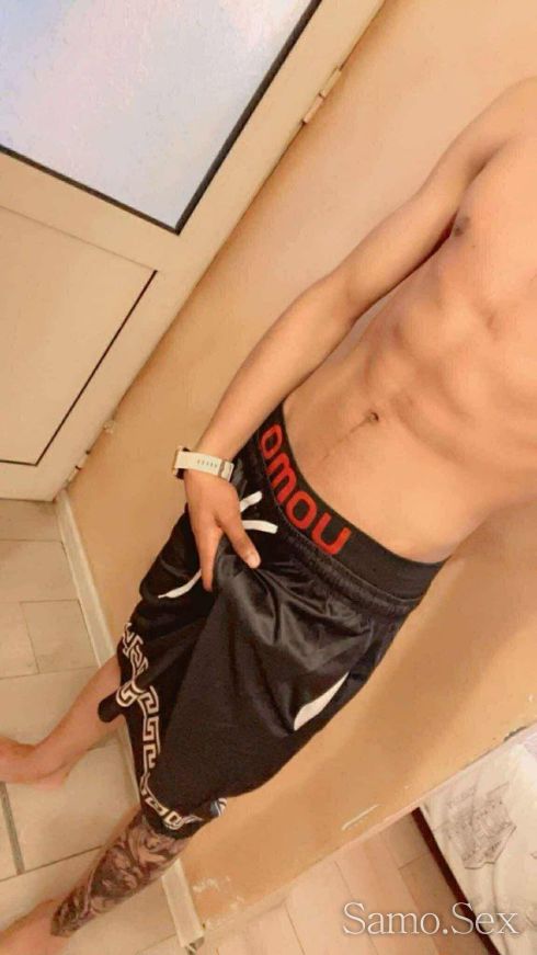 НАДАРЕН И ЧАРОВЕН ❤️‍🩹 -  снимка 1