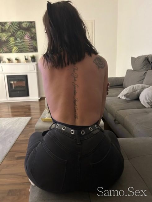 Blowjob queen 💋👅 -  снимка 1