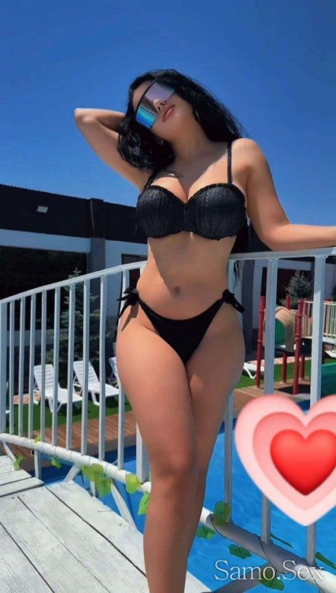 Твоето топ искушение👅 -  снимка 1