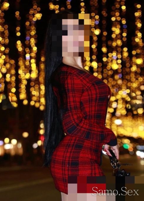 New real Selena 💯 -  снимка 1