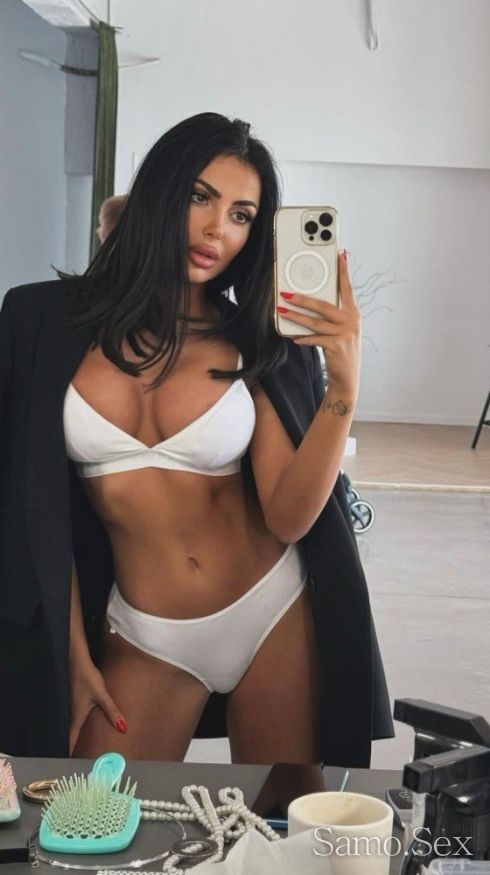 Секси лейди -  снимка 1