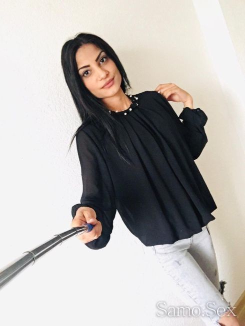 💥😘Секси миньонче в Града😘💥 💋РЕАЛНА 100%💋 -  снимка 1