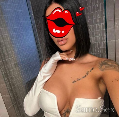 New hot 🥵 girl only WhatsApp. -  снимка 1