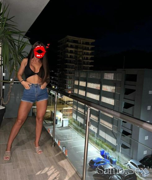 New hot 🥵 girl book by  WhatsApp. -  снимка 1