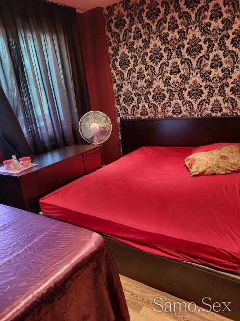 Отпусни се в ръцете ми на линия до9.04. 26г ПРОМО 30€- 30мин -  снимка 1