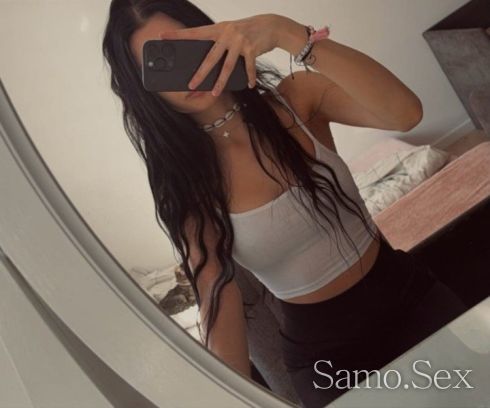 Ела да се позабавля💋❤️🥰🍀🍀🍀 -  снимка 1