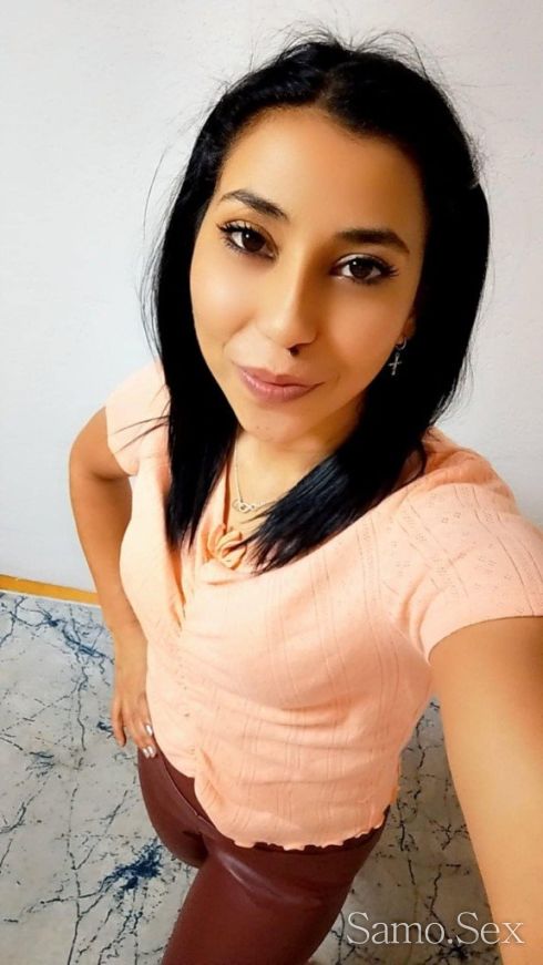 Топ Ескорт само при моника -  снимка 1