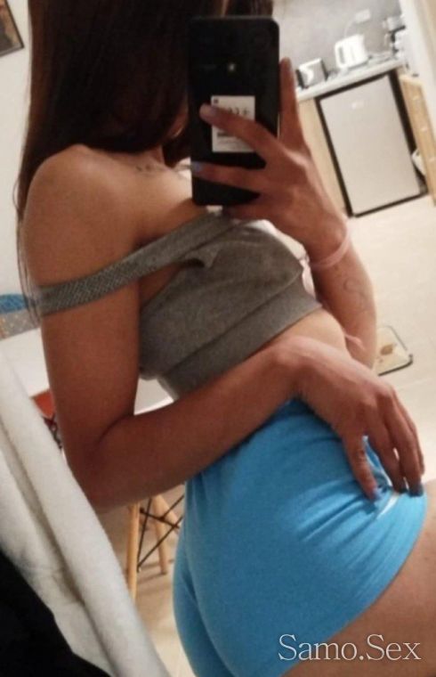 Нова във Града😈🔞 -  снимка 1