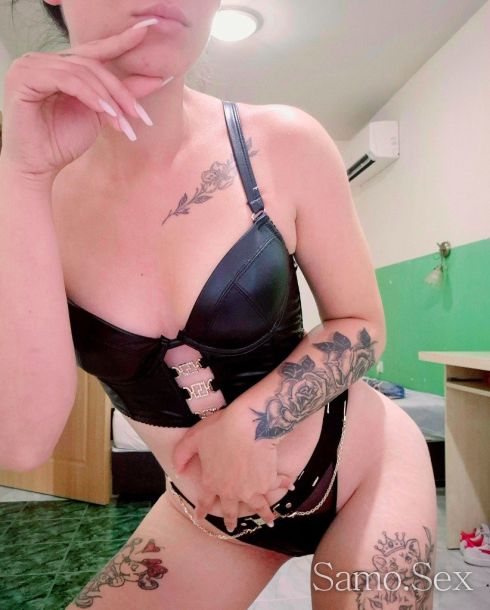 Хотел и кола -  снимка 1