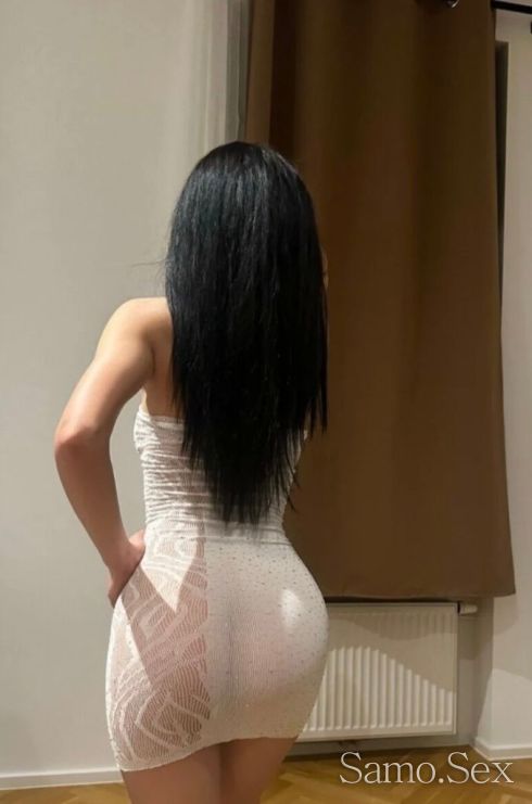 Дали съм реална този въпрос ми е смешен питай къде съм👀🎀 -  снимка 1