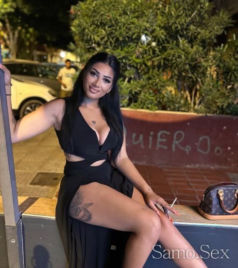Marina Нова в града 😍 -  снимка 1