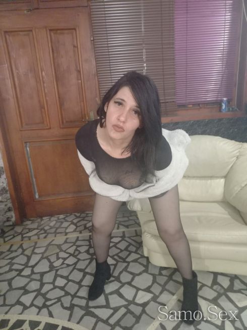 Инита  Със реални снимки -  снимка 1