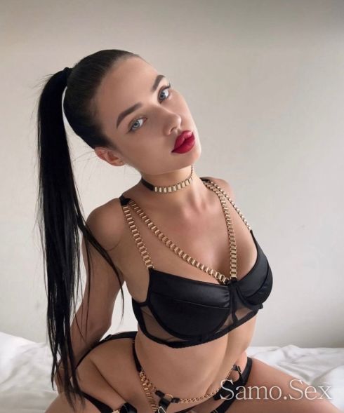 Real bitch💦❤️‍🔥 -  снимка 1