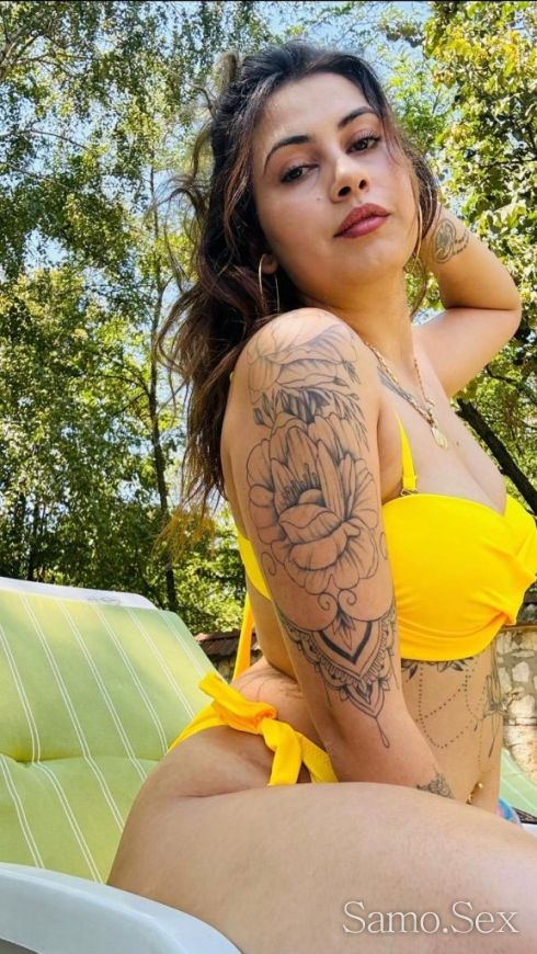 Нова съм в вашият град🫦 -  снимка 1