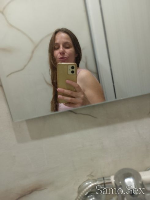 Най-щедрата кучка в града:) -  снимка 1