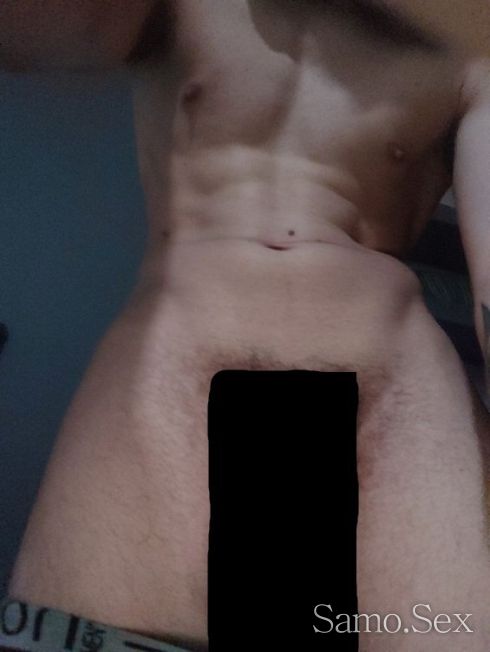 Young and fit guy ready for everything -  снимка 1