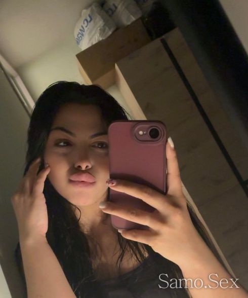 Само за мъже със здрави сърца ела и пробвай дупето секси❤️😜😋🐍🥵😍 -  снимка 1
