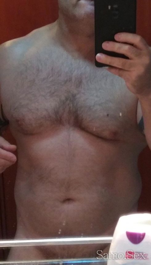 Разкрепостен и дискретен мъж търси двойка или семейство -  снимка 1